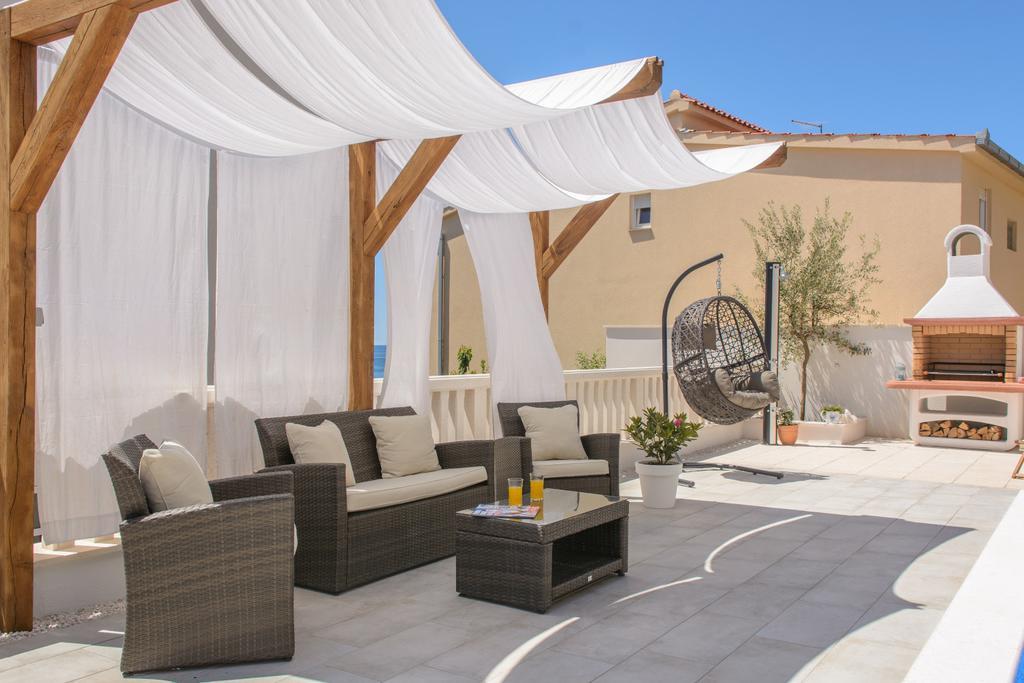 Apartments Villa Atlantis Trogir Buitenkant foto