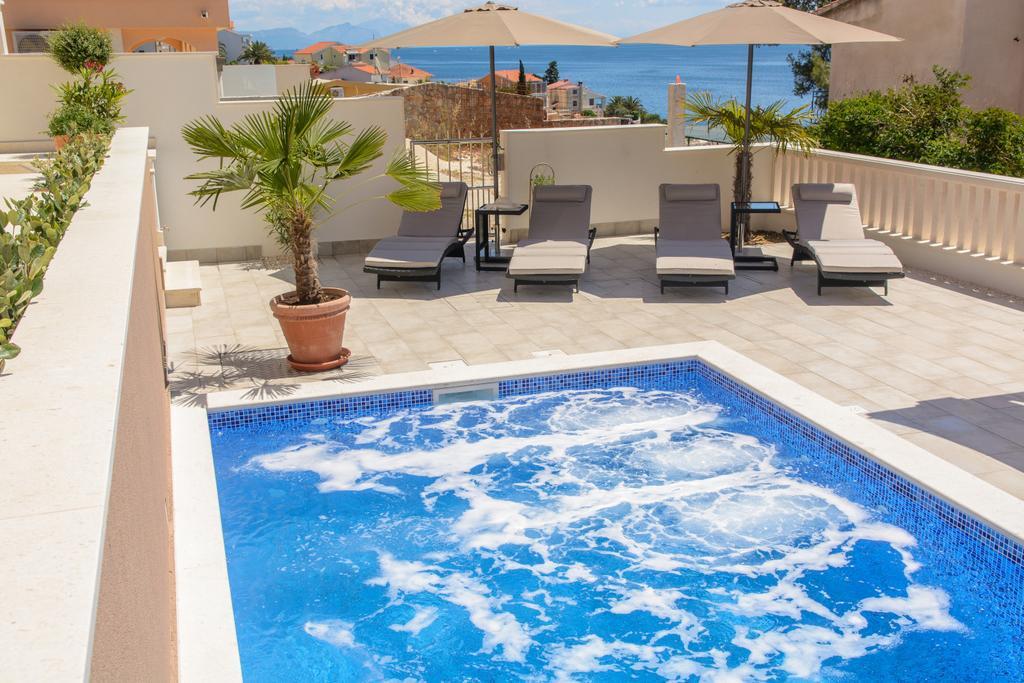 Apartments Villa Atlantis Trogir Buitenkant foto