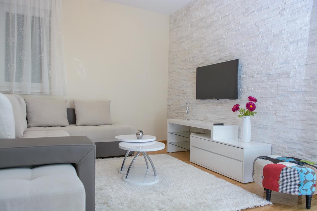 Apartments Villa Atlantis Trogir Buitenkant foto