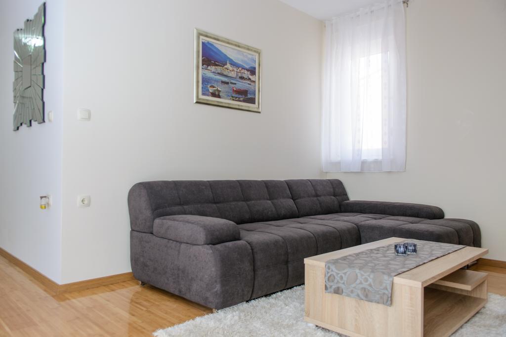 Apartments Villa Atlantis Trogir Buitenkant foto