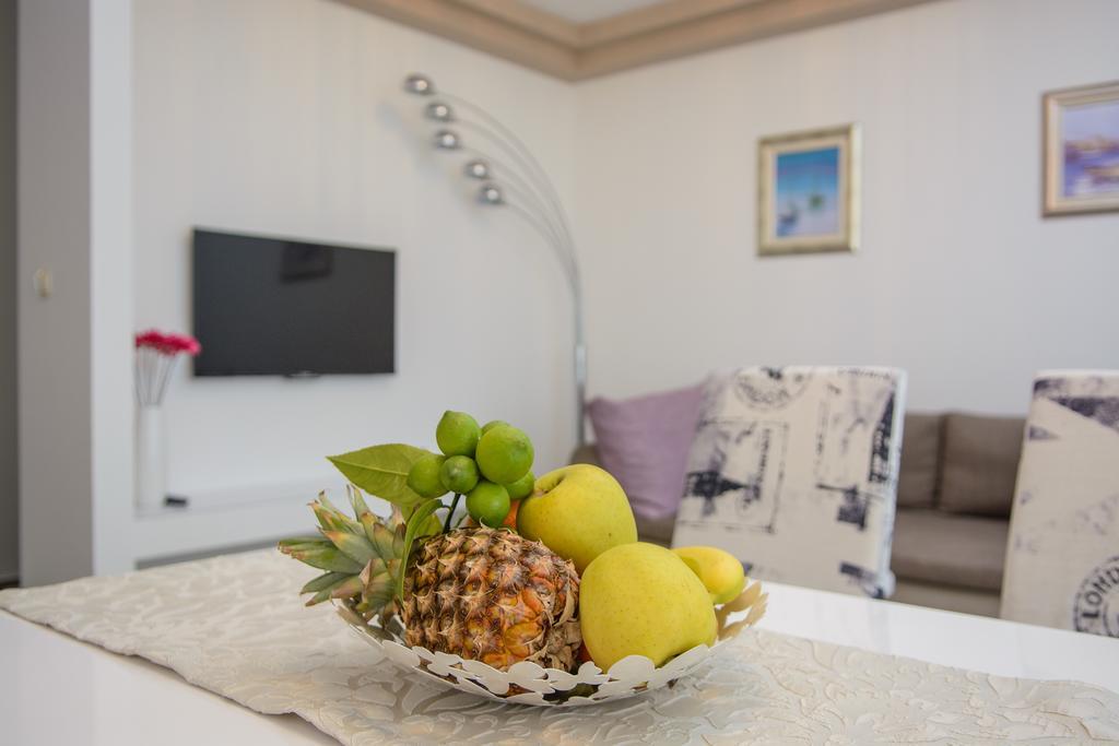 Apartments Villa Atlantis Trogir Buitenkant foto