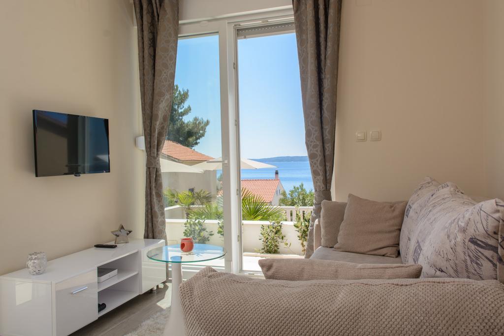 Apartments Villa Atlantis Trogir Buitenkant foto